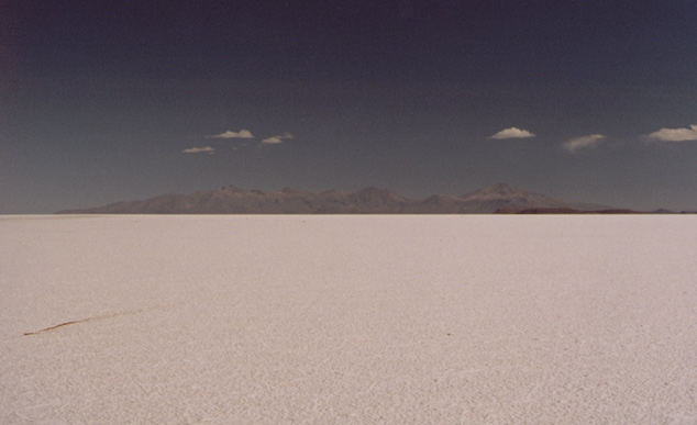 O deserto de sal de Uyuni é uma das principais atrações da Bolívia 