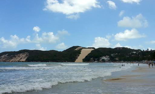 Praia da Ponta Negra é um dos cartões postais de Natal