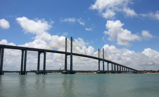 Ponte Newton Navarro sobre o Rio Potengi 