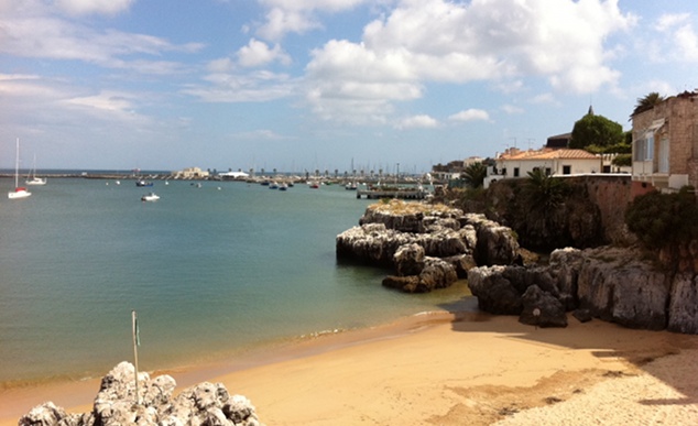 Praia da Rainha, em Cascais