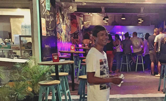 Tola - Camboja - personagens incriveis--